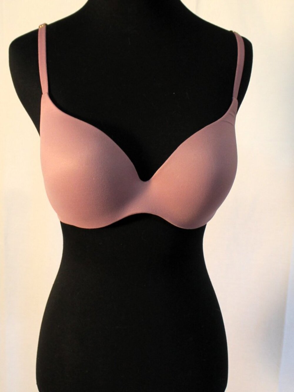 Incredible by Victoria's Secret Perfect Shape Mauve Bra 36B